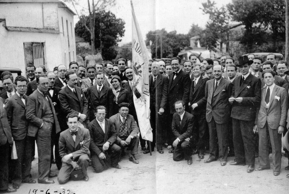 Integrantes do Partido Galeguista, entre eles, Alexandre Bóveda, Ramón Villar Ponte, Fernández del Riego, Antón Villar Ponte ou Plácido Castro en 1932